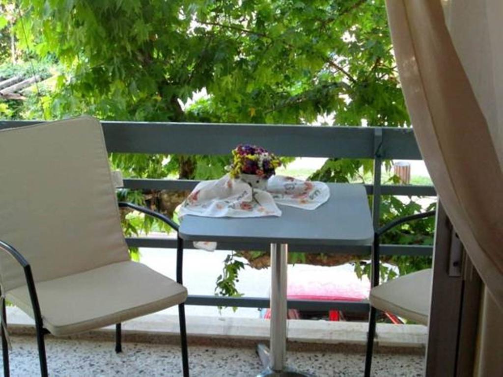 Hotel Ermis à Loutra Ipatis Extérieur photo