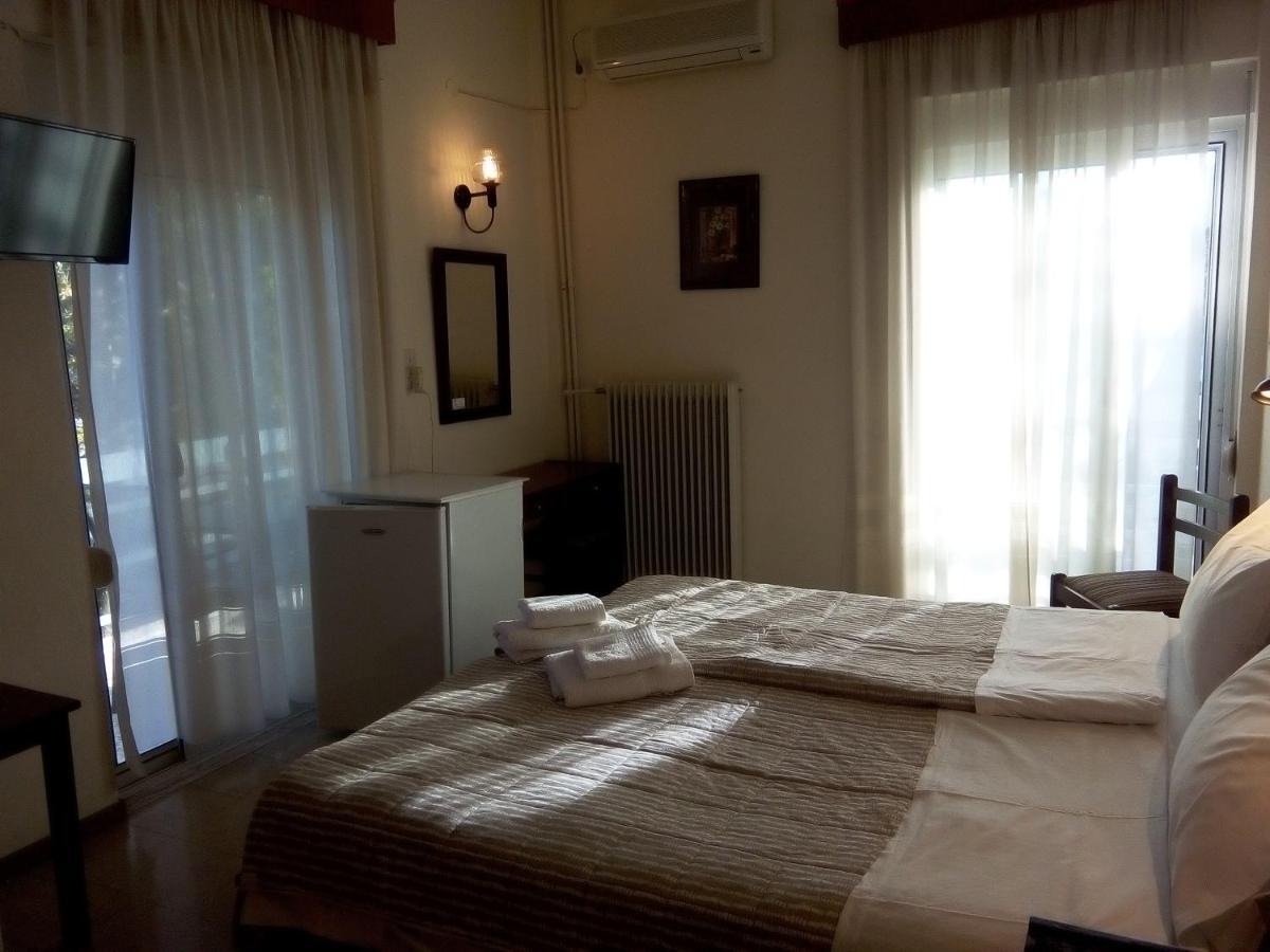 Hotel Ermis à Loutra Ipatis Extérieur photo